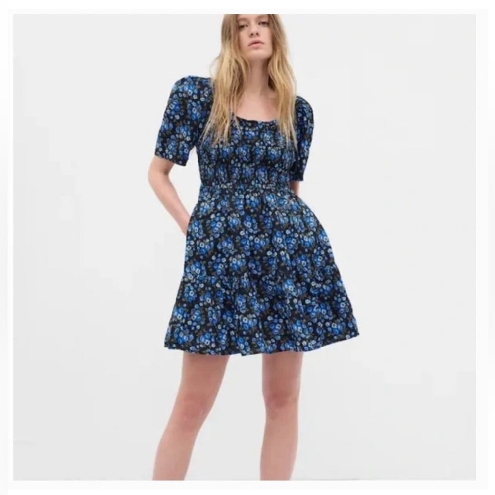 Gap Puffed Sleeve Dress